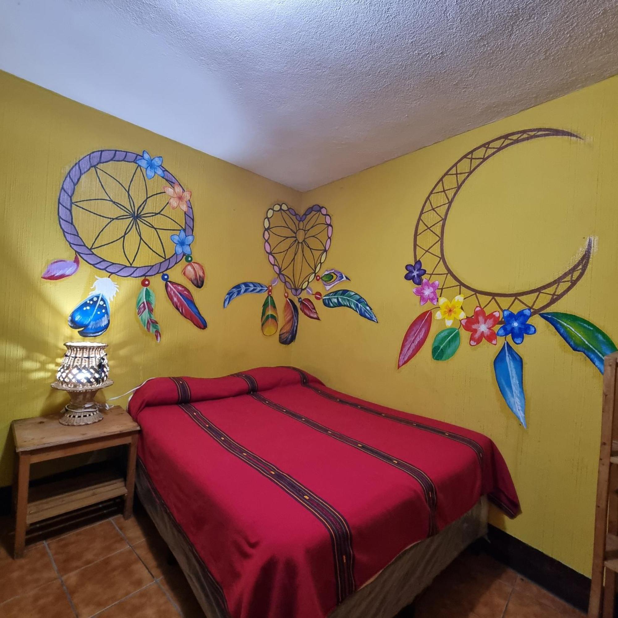 Hotel Encuentro Del Viajero Panajachel Ngoại thất bức ảnh